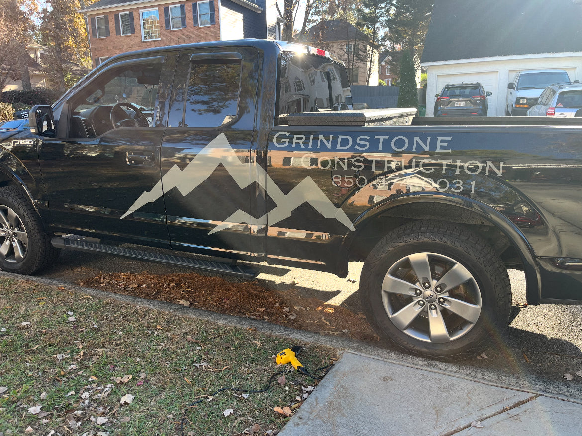 Custom Vinyl Lettering And Logo Decals For Windows, Doors And Vehicles